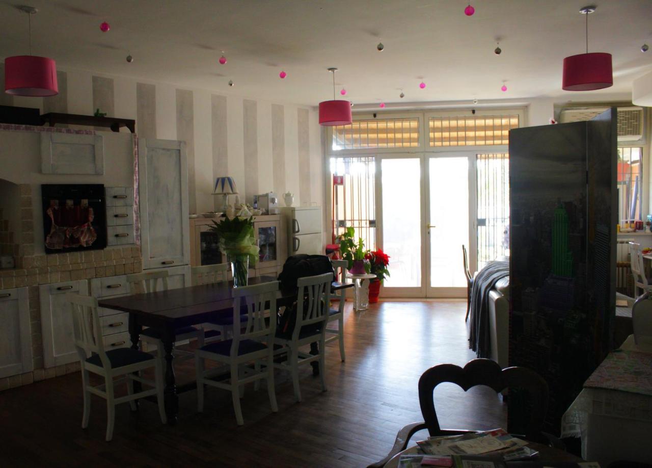 A57 Bed and Breakfast Casal Palocco Eksteriør billede