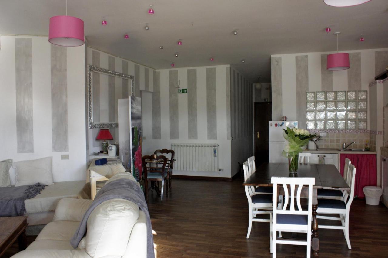 A57 Bed and Breakfast Casal Palocco Eksteriør billede